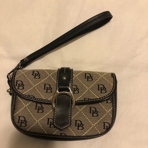 Dooney Bourke Brown Black Monogram Wallet Wristlet - Picture 4 of 5